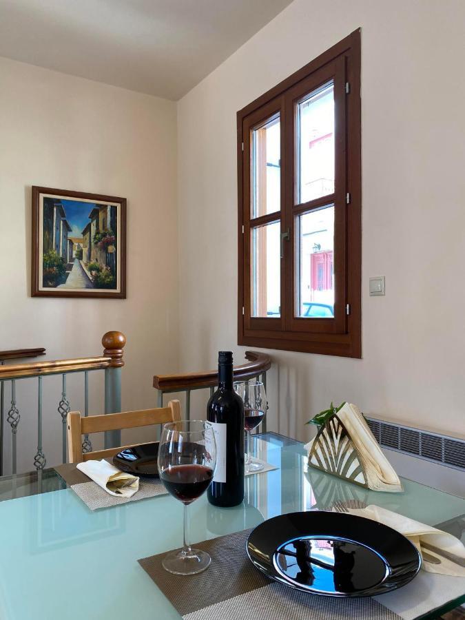 Delfi'S Cozy Maisonette Buitenkant foto