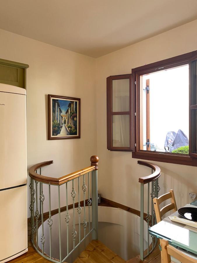 Delfi'S Cozy Maisonette Buitenkant foto